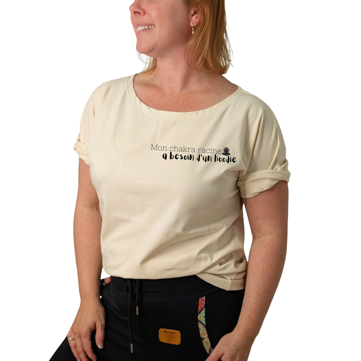 
                  
                    TShirt BELLA 🌿 MON CHAKRA RACINE A BESOIN D’UN HOODIE
                  
                